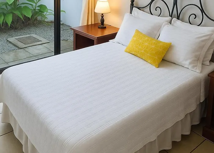 Villa Fontana Nesthost Stays Managua