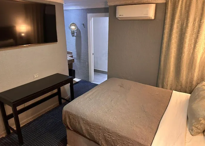 Hotel TJ Plaza Tijuana