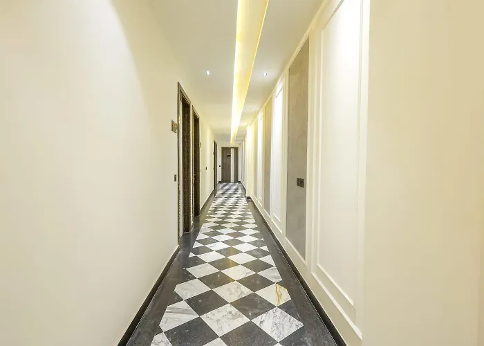 Hotel Madhuvan Near By Relway Stn 700 Meter Mathura