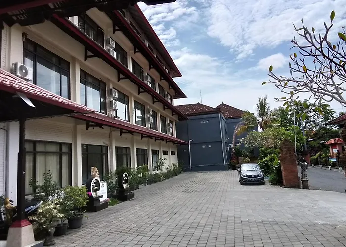 Puri Kedaton Hotel-Residence-Meetings Denpasar 