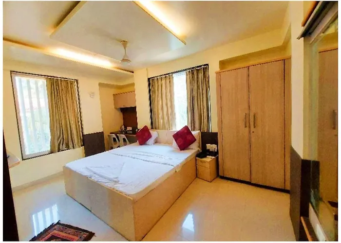 Hotel Subhalaxmi # Mandap - Fully Air Conditioning And Wifi - Near Bus Stand And Railway Station - A Luxuary Hotel In Bhadrak