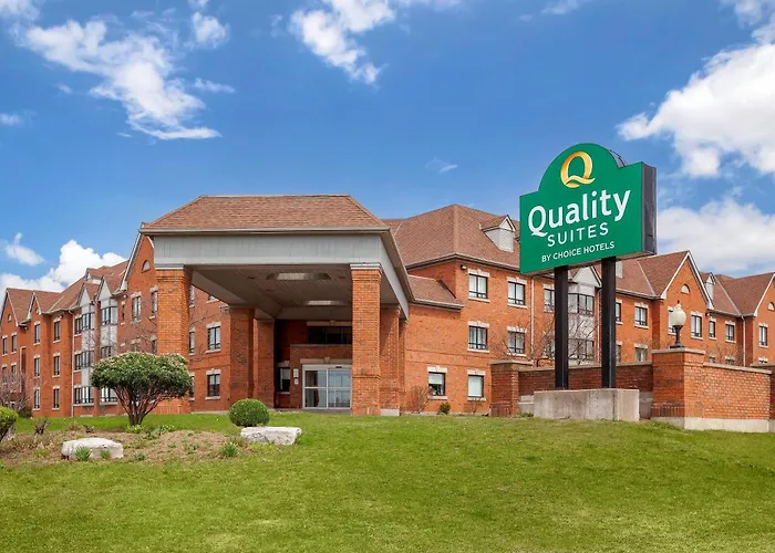 Quality Suites Whitby