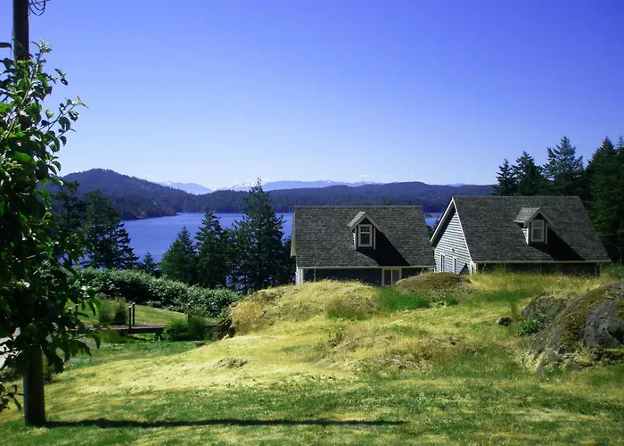 Moonlit Cove B&B Sooke