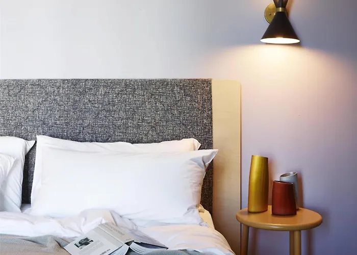 Alex Hotel Perth