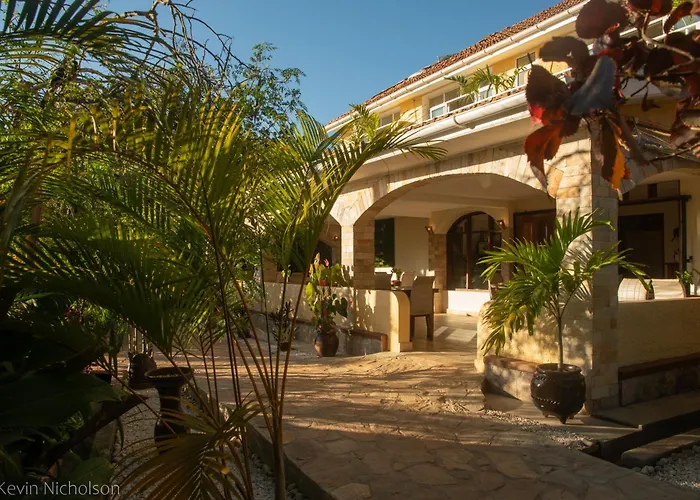 Karibu Entebbe Hotel