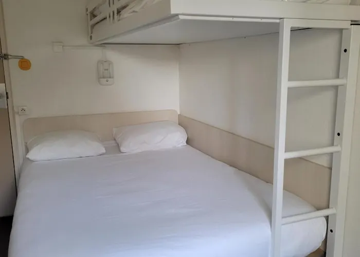 Tip Hotel Cambrai Ex Hotel F1