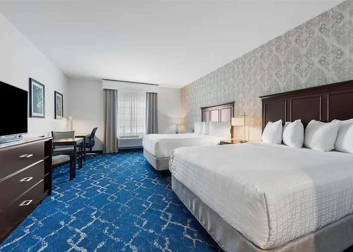 Best Western Plus New Richmond Inn & Suites