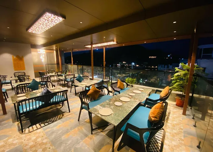 Hotel Crystal Inn Nakki Lake 25 Meter Mount Abu