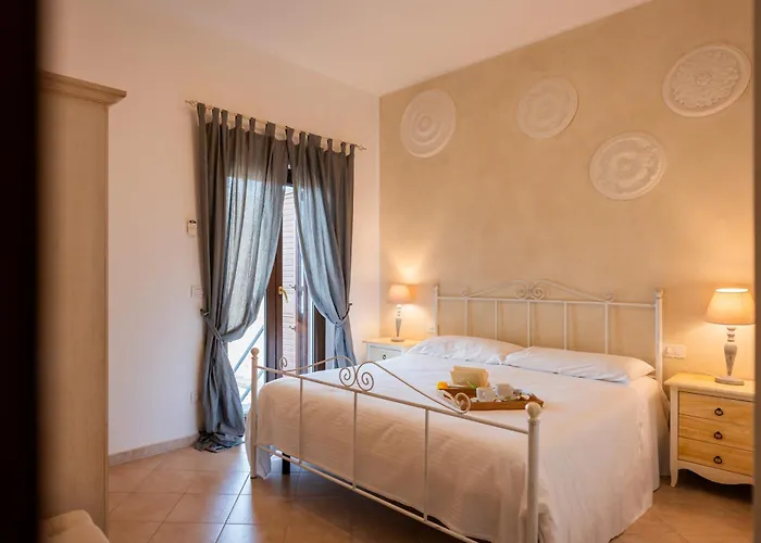 Palazzo De Luca By Apulia Hospitality Bed & Breakfast Fasano