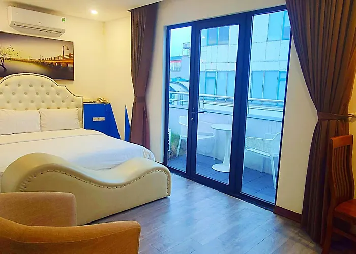 Night Hotel Hanoi