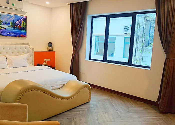Night Hotel Hanoi