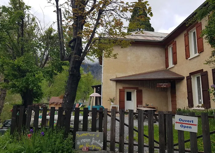 Maison familiale des Gueyniers Jausiers