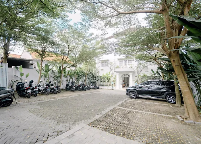 Umalas Suites Seminyak 