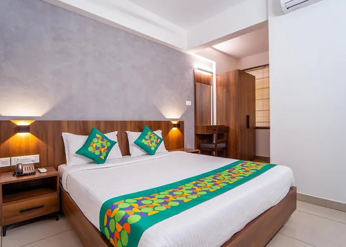Treebo Petals Suites Marine Drive Kochi