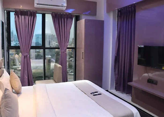 Hotel Czar Inn Surat