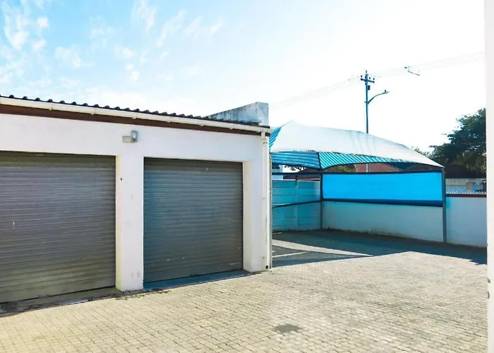 33 Goulborn Street Goodwood Hotel Cape Town