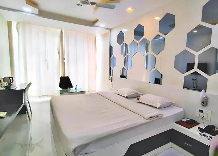 Vits Select Grand Inn, Ratnagiri
