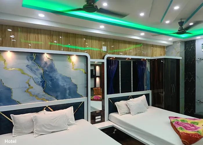 Hotel Dwarkadhish Tarapith