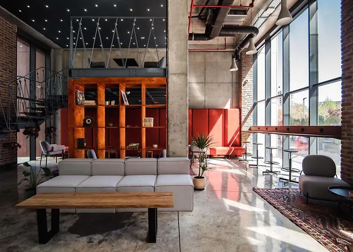 ibis Styles Tbilisi Mzuiri Park Otel