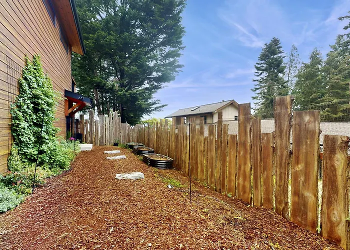 Tides & Timber Aparthotel Sequim