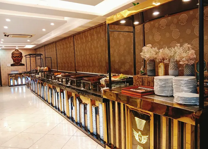 Hotel Groove Lucknow