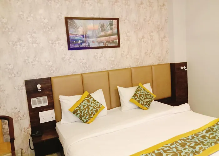 Hotel Groove Lucknow