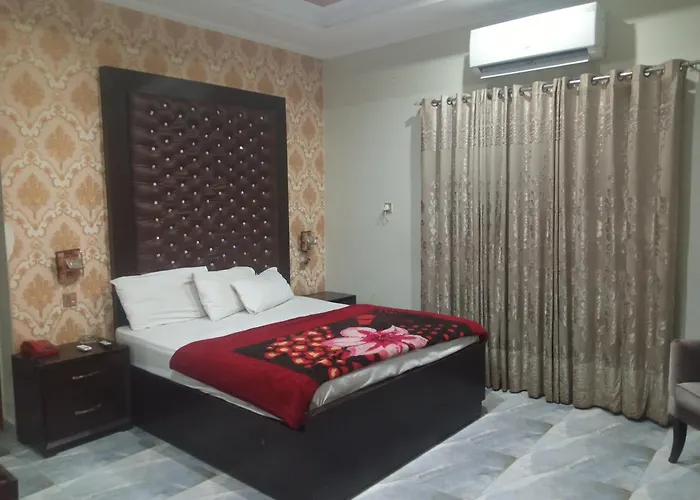Hotel A S R Lounge Multan