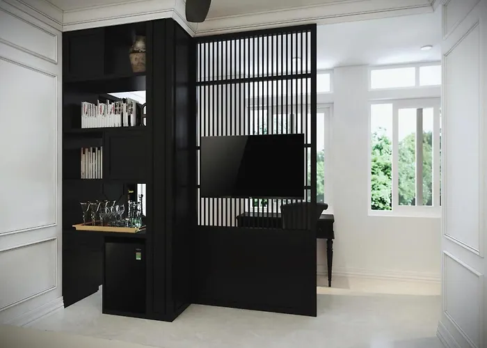 Elegant Hotel Huế