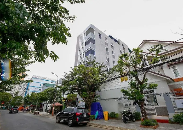 Blue Luxury Hotel Đà Nẵng