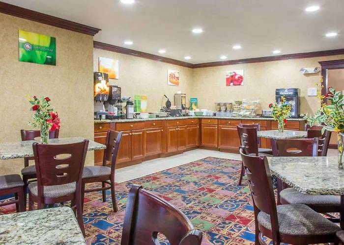 Quality Inn & Suites Meriden