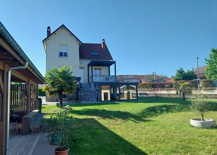 Logis Hôtel Restaurant Cruzel Maurs