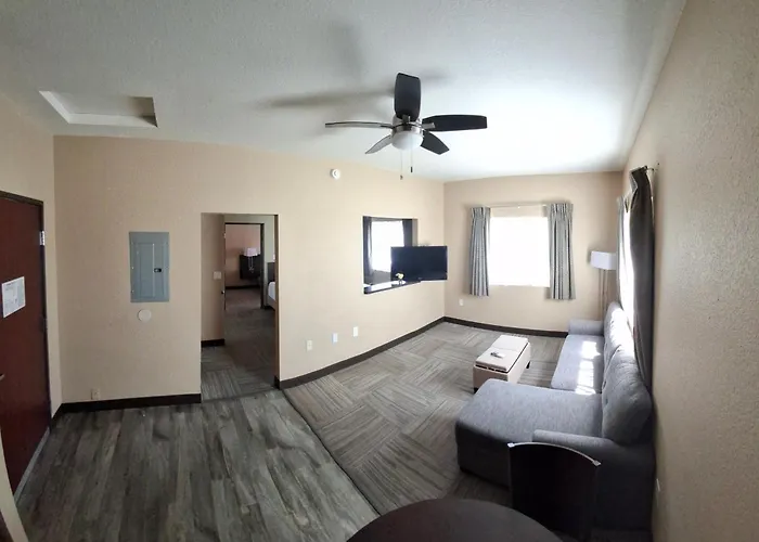 Island Suites Lake Havasu City