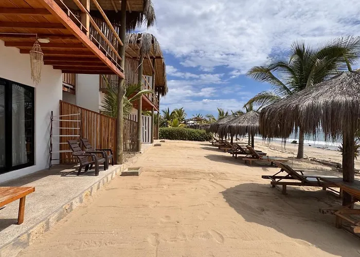 Baja Canoas Hotel Canoas de Punta Sal