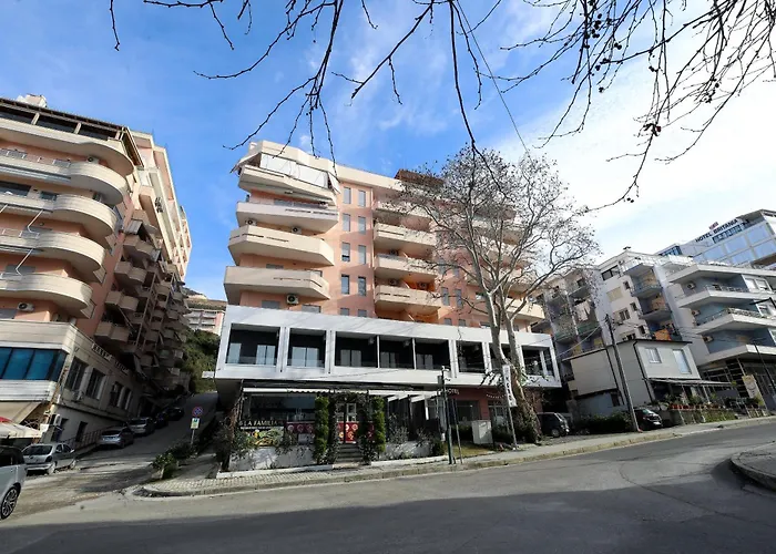 H&M Hotel Vlore
