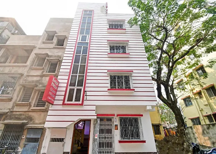 Hotel O Royal Plaza Kolkata