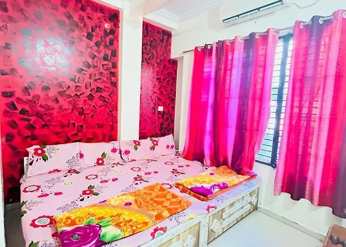 Sanskar Guest House Ujjain