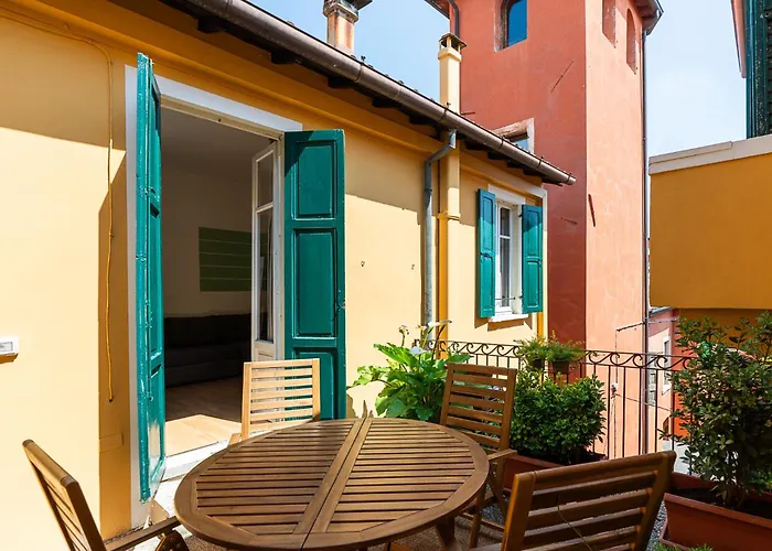Aparthotel Palazzo Delle Guglie By Postcardsfrom Verona