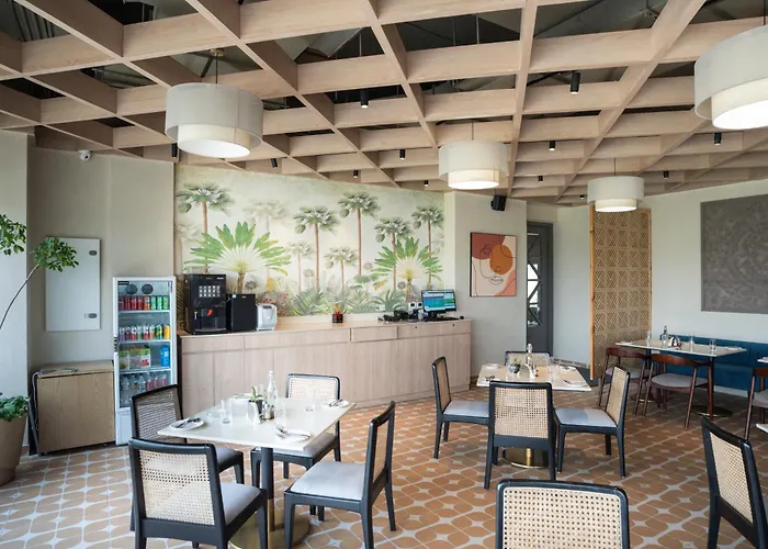 Ar Suites Klj Square Gurgaon