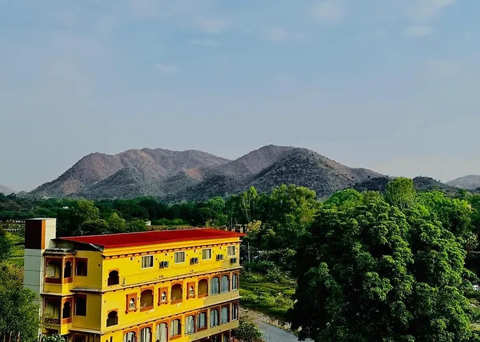 Valley Oasis Udaipur