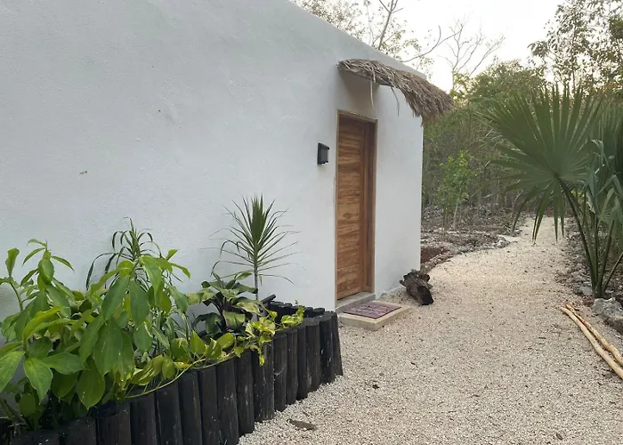Cenote Escondido Cabanas Y Camping Playa del Carmen