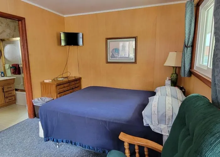 Sandy Shores Cottages Escanaba