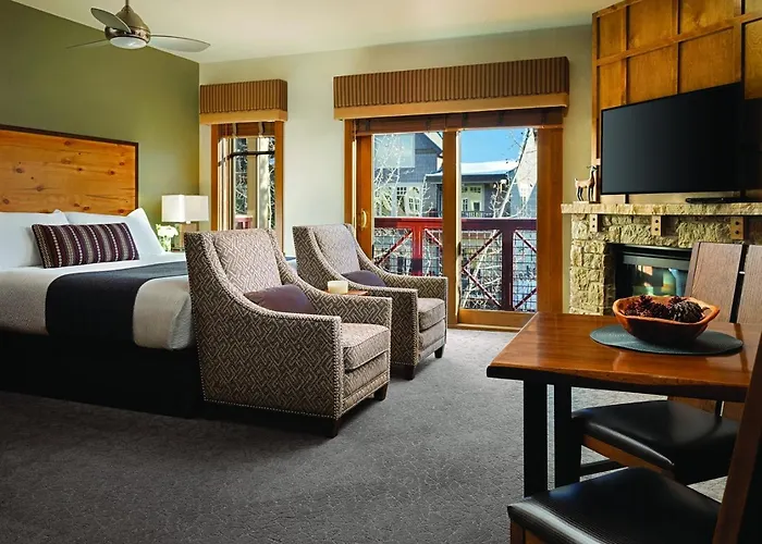 Studio At Hyatt Main Street Station Full Resort Access! Enjoy Outdoor Pool, Hot Tubs, Fitness Center Ski Valet & More Breckenridge