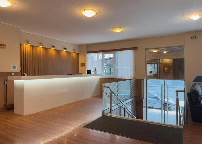 Anemoni Piraeus Hotel