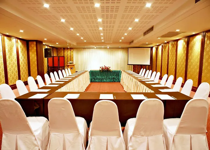 โรงแรม โรยัลพรรณราย เชียงใหม่