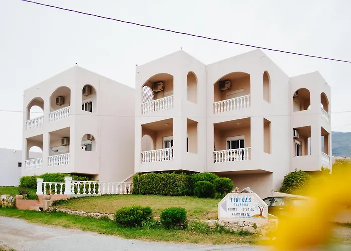 Finikas Apartments Plakias