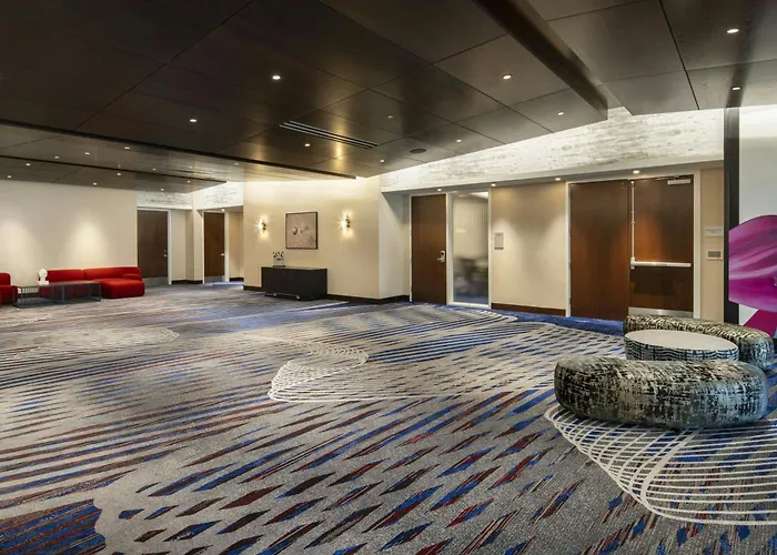 Courtyard By Marriott Los Angeles L.A. Live