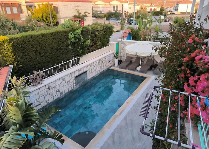 Degirmenli Konak Hotel Alaçatı
