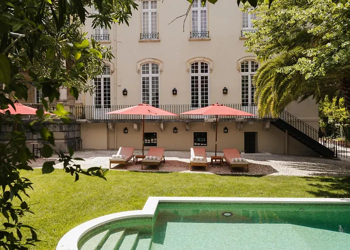 Dear Lisbon - Valmor Palace