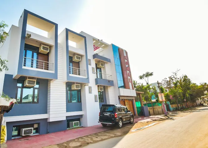 Super Hotel O Komal Jaipur