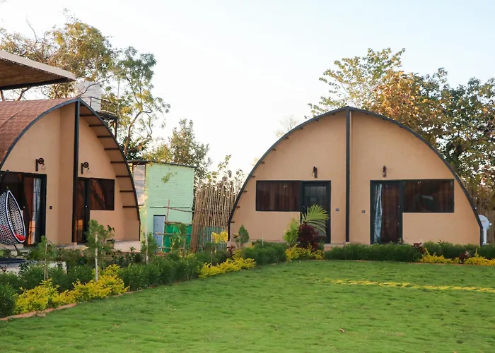 Panarpani Retreat Pachmarhi Hotel